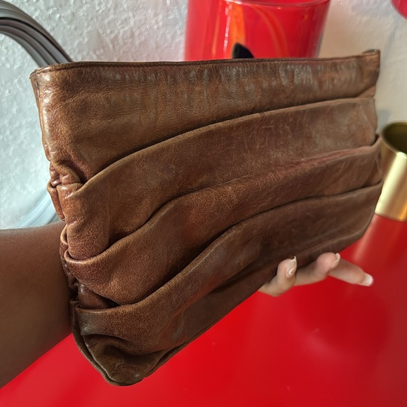 Rare Vintage HOBO Brand Clutch Genuine Leather Tan Brown Pleated 90’s Look